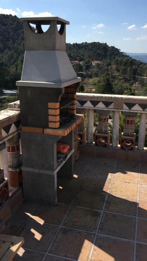 Casa Rural Rellinars Екстер'єр фото